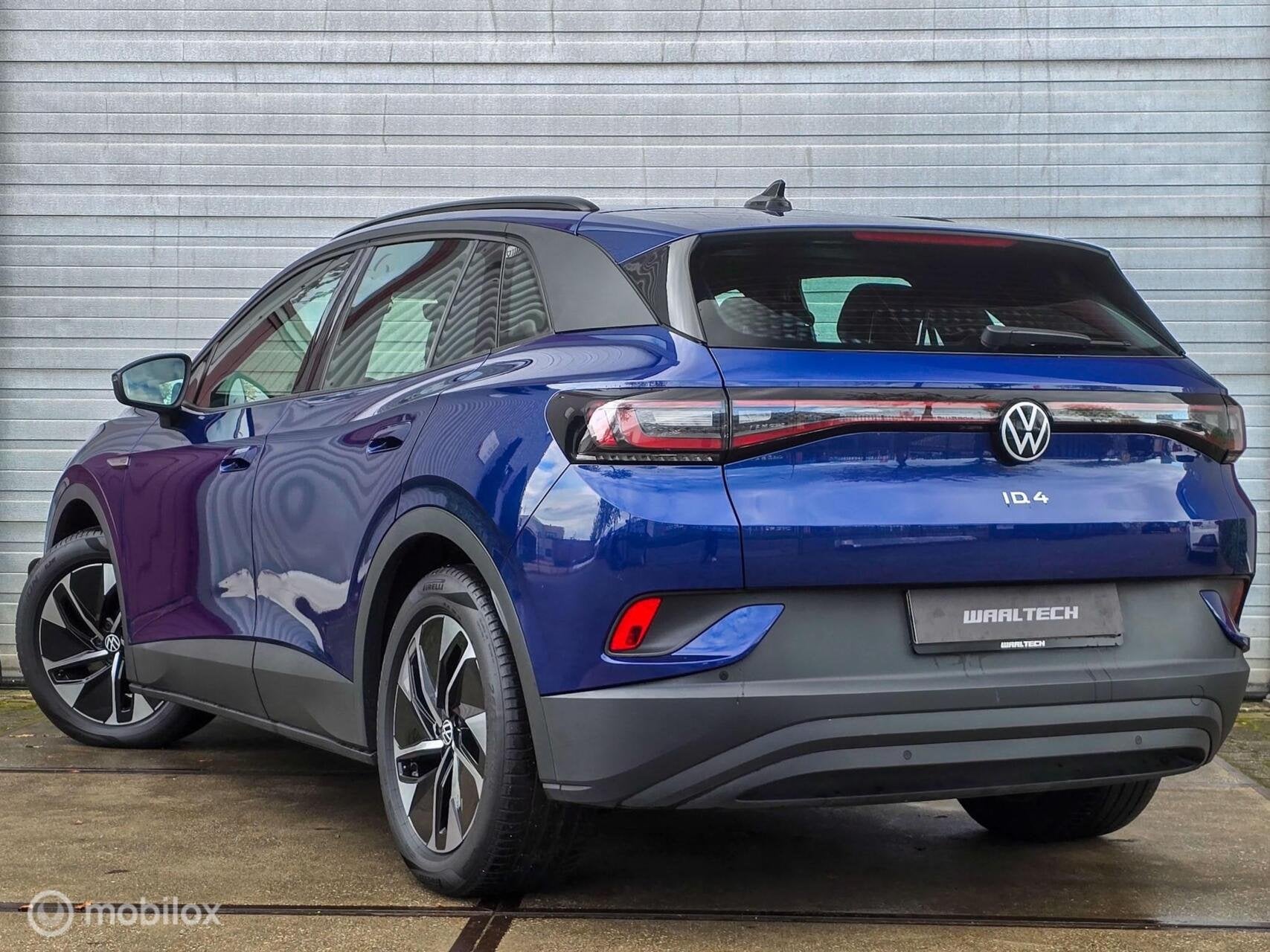 Volkswagen ID.4 Pro 77 kWh Carplay ACC Stoel&Stuurverwarming, Auto's, Automaat, Dealer onderhouden, Gebruikt, Zwart