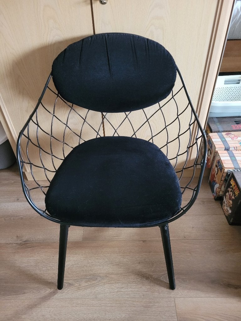 2 pina magis eetkamerstoelen, Ophalen, Twee, Zwart, Zo goed als nieuw