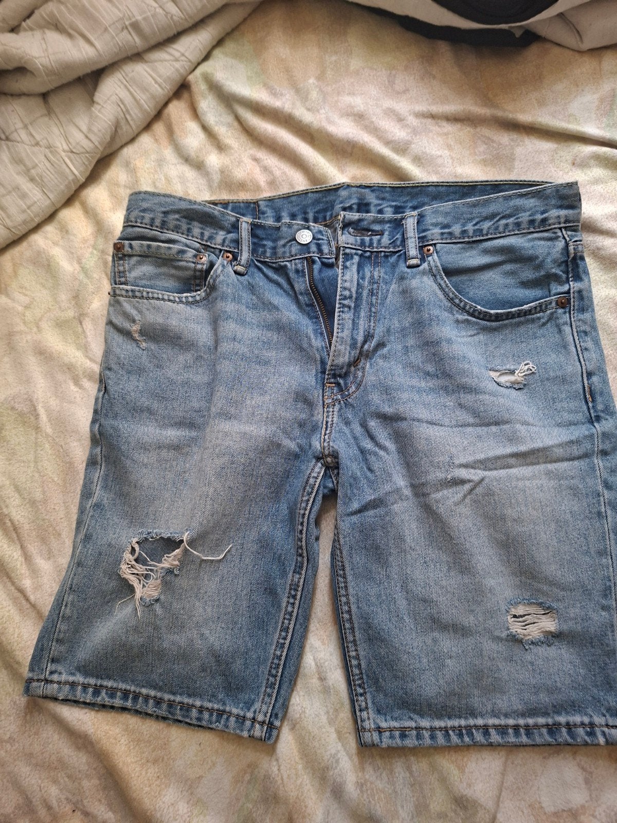 Levi's denim shorts - Blauw - Gedragen, Levi's, Blauw, Overige jeansmaten, Ophalen of Verzenden
