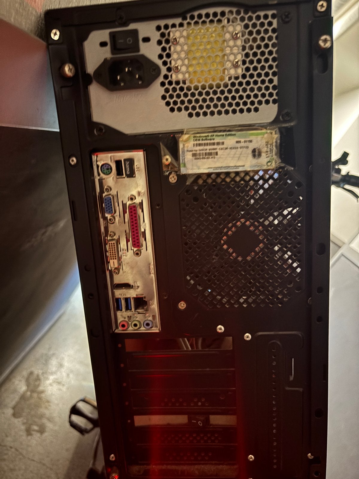 Gamepc, Computers en Software, Desktop Pc's, Niet werkend, Onbekend, HDD, Minder dan 4 GB, Met videokaart, Ophalen of Verzenden