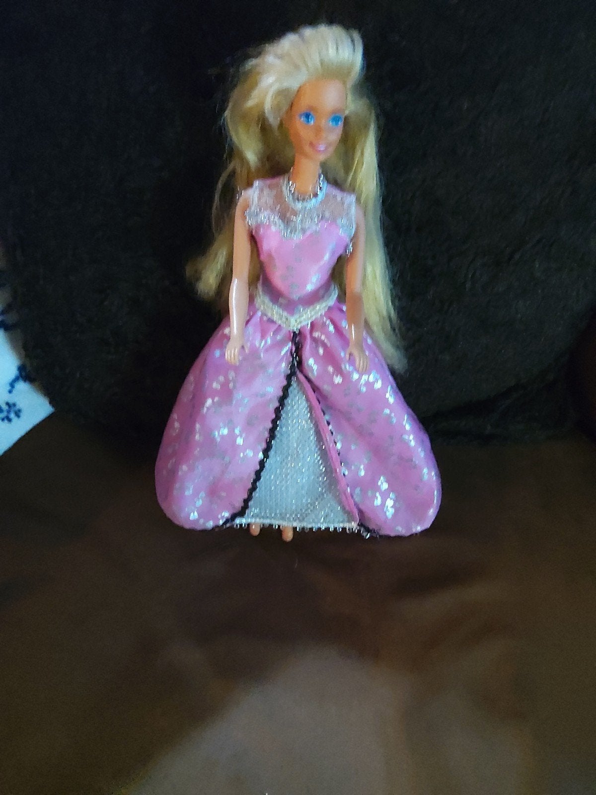 Barbie pop in roze galajurk, Kinderen en Baby's, Ophalen of Verzenden, Gebruikt, Barbie
