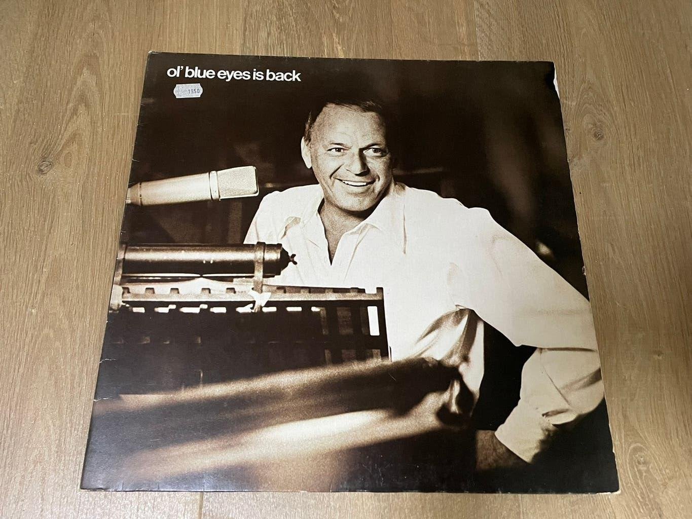 Frank Sinatra - Ol’ Blue Eyes is Back, 1960 tot 1980, Ophalen of Verzenden, Zo goed als nieuw, Gatefold hoes