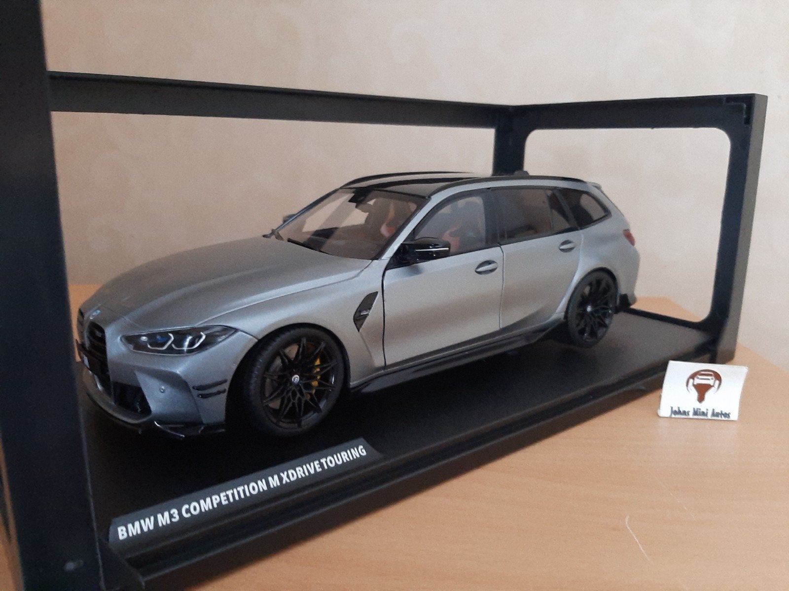 BMW M3 Touring (G81) Performance 2024 in Frozen Grey 1:18, Solido, Auto, Solido, Nieuw