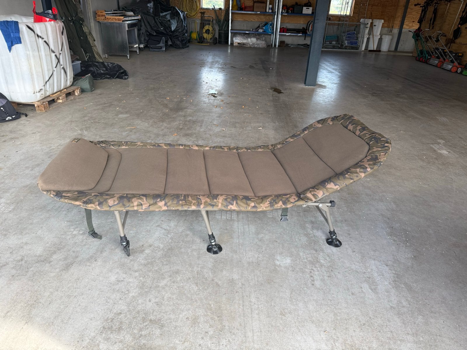 Fox R2 Camo Bedchair - Comfortabel en Stevig, Ophalen, Zo goed als nieuw, Overige typen