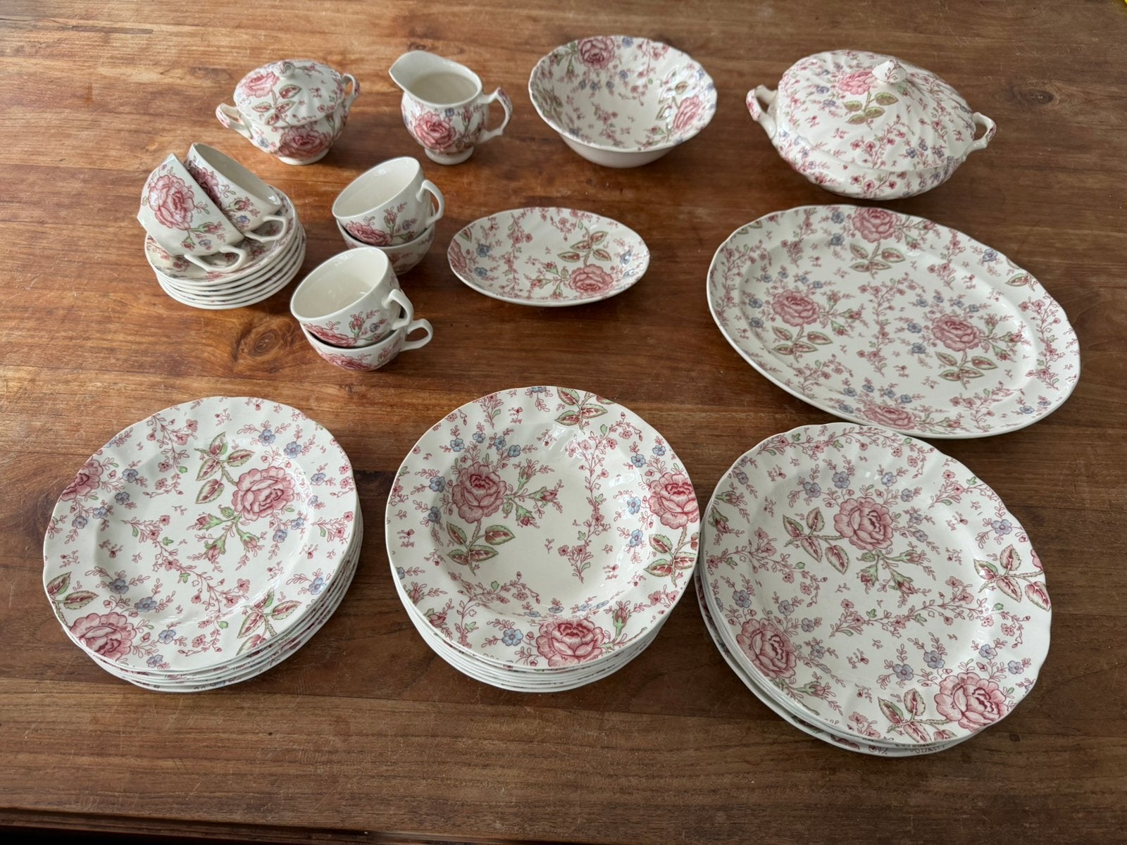 Johnson brother rose chintz servies, Ophalen of Verzenden