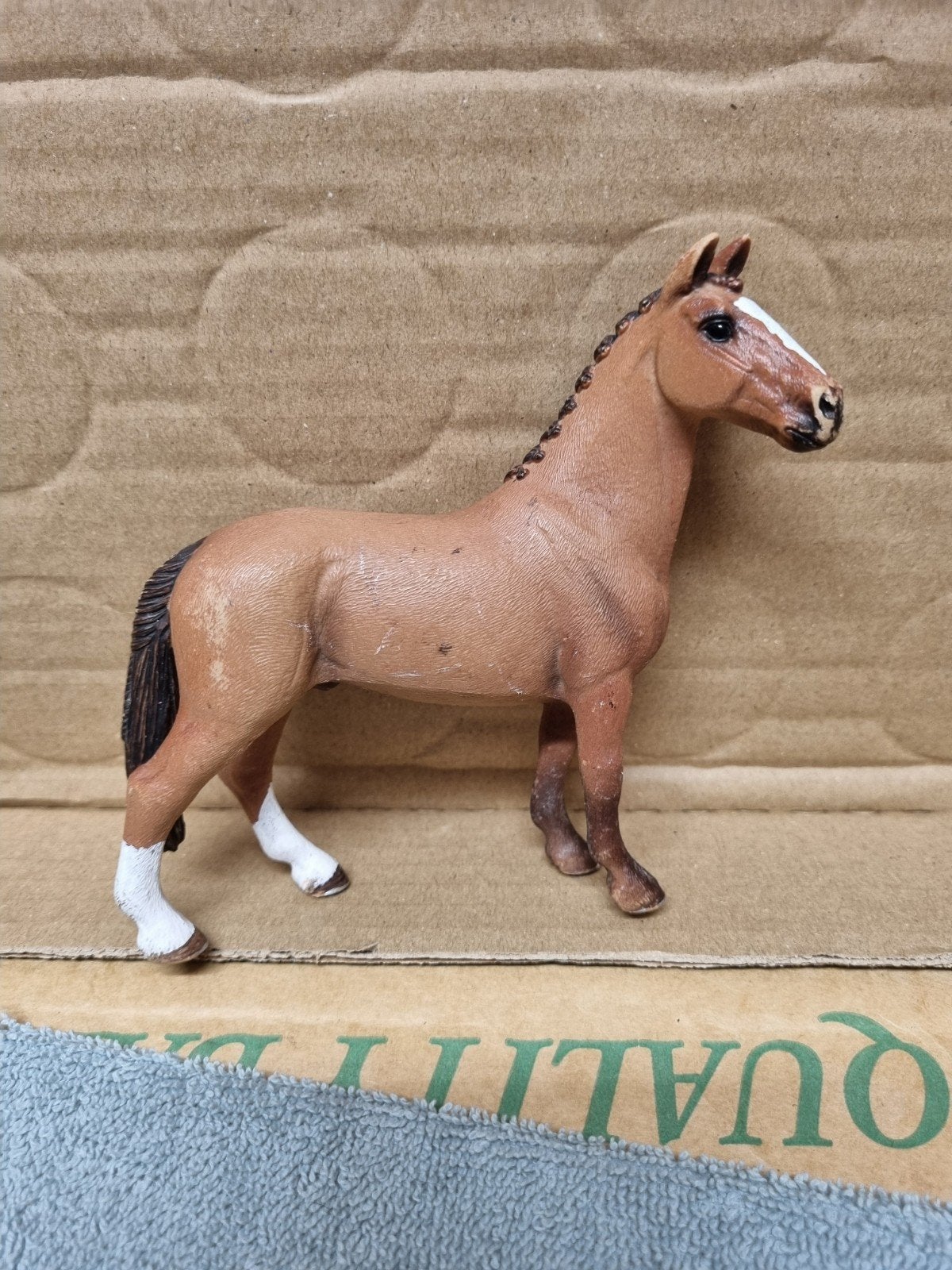 schleich paard bruin nr 18, Ophalen of Verzenden, Gebruikt, Paard, Beeldje of Figuurtje