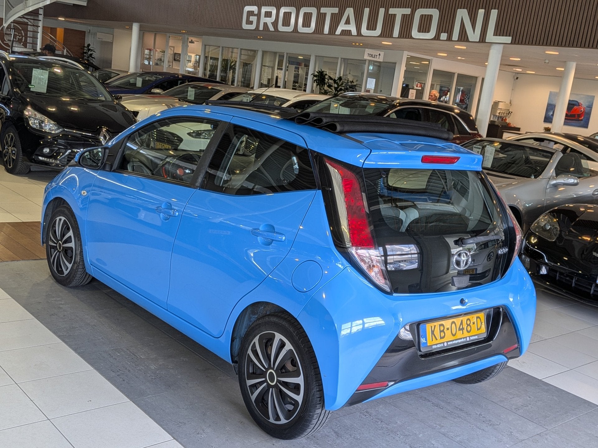 Toyota Aygo 1.0 VVT-i x-wave Airco, Stuurbekrachtiging, Voorwielaandrijving, Stof, Gebruikt, Euro 6