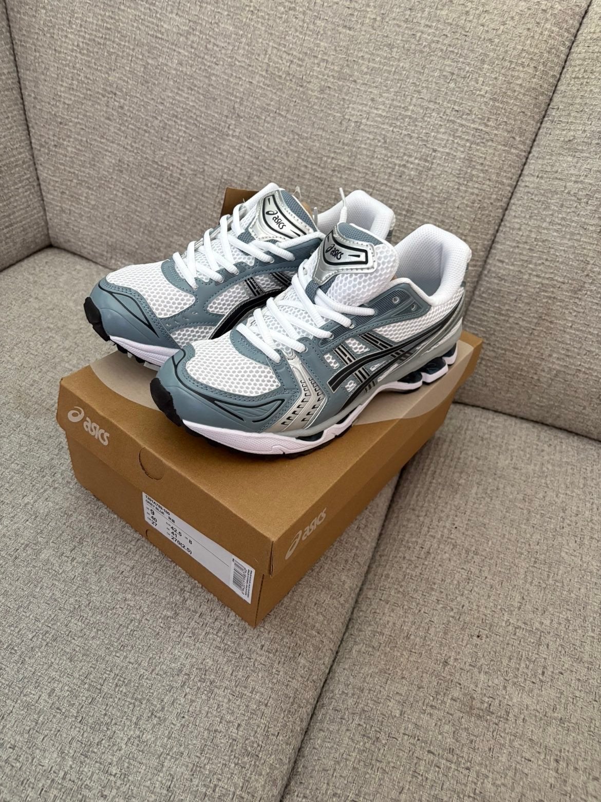 ASICS Kayano, Ophalen of Verzenden, Nieuw, Wit, Sneakers of Gympen