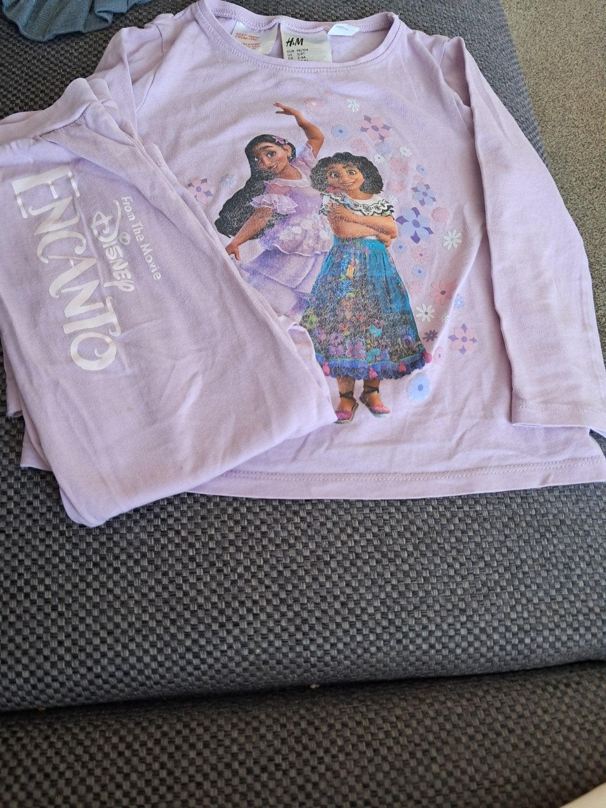 Pyjama mt 98 is netjes geen gebreken, Ophalen of Verzenden, Zo goed als nieuw, Jongetje of Meisje, Nacht- of Onderkleding