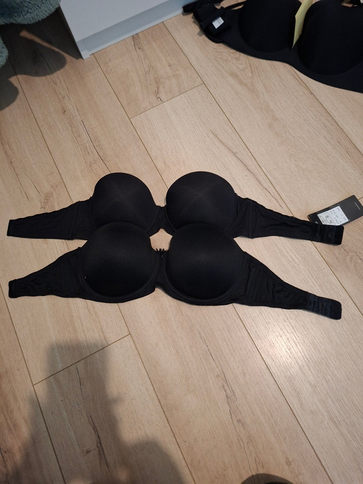 Nieuwe Hunkemöller Zwarte Strapless BH 75D, Kleding | Dames, Ondergoed en Lingerie, Hunkemöller, Ophalen of Verzenden, Zwart, BH