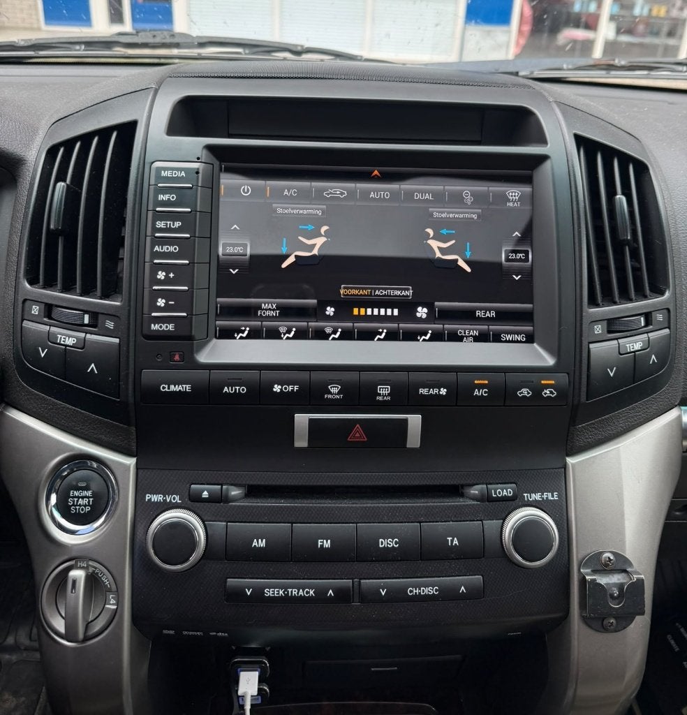 toyota landcruiser 200 autoradio navigatie carplay usb, Auto diversen, Autoradio's, Ophalen of Verzenden, Dynavin, VERKOOP@INBOUWNAVIGATIE.COM