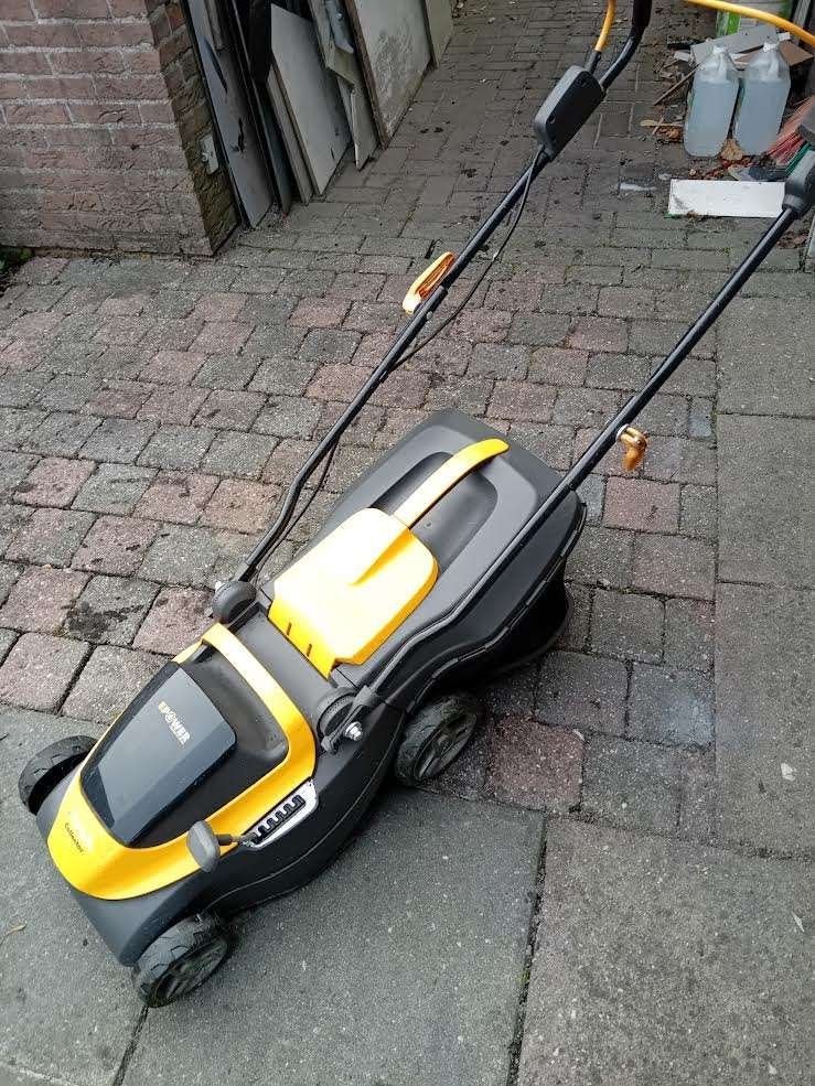 Stihl accu maaimachine, Ophalen, Zo goed als nieuw
