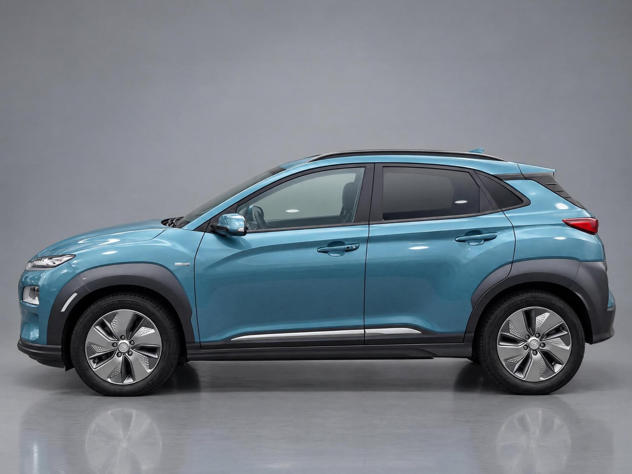 Hyundai Kona EV Fashion 39 kWh | SOH 96.5% | Trekhaak | Navi, Gebruikt, Blauw, Origineel Nederlands, SUV of Terreinwagen
