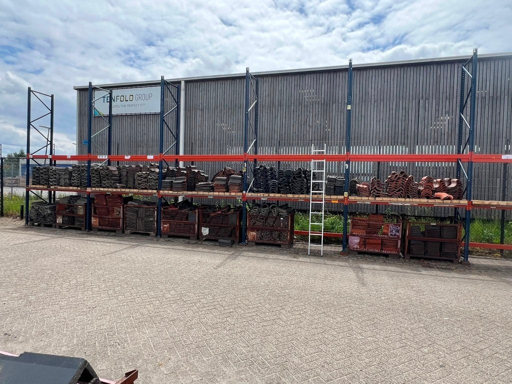 Diverse vorsten en kantpannen (links en rechts), Ophalen, Gebruikt, 15 m² of meer, Dakpannen