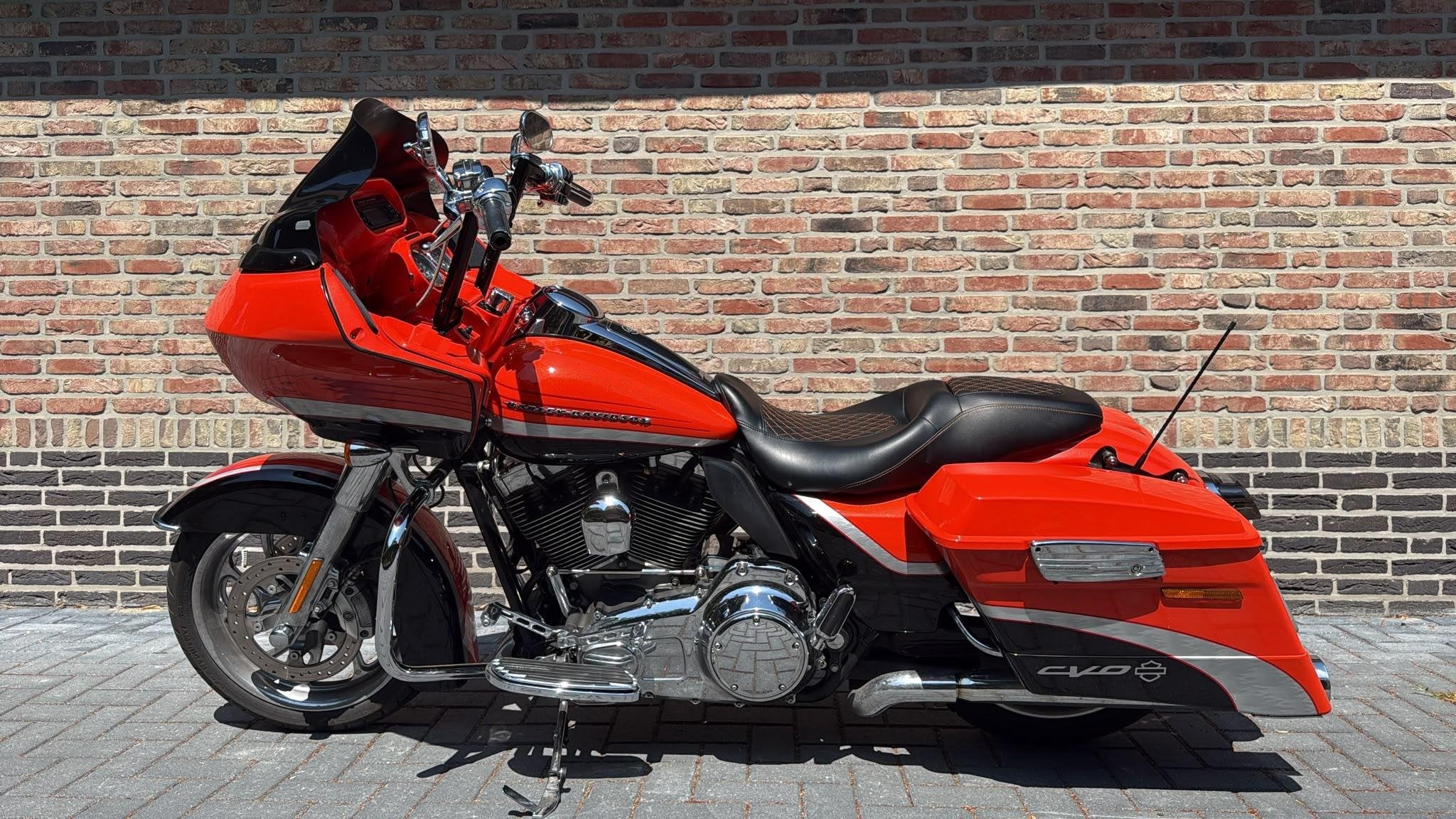 Harley Davidson Road Glide 110 FLTRSE3 CVO Roadglide Screami, Motoren, Laan van Vredenoord 33
2289 DA  Rijswijk, NL, H-DCUSTOMERSERVICE@Harley-Davidson.com