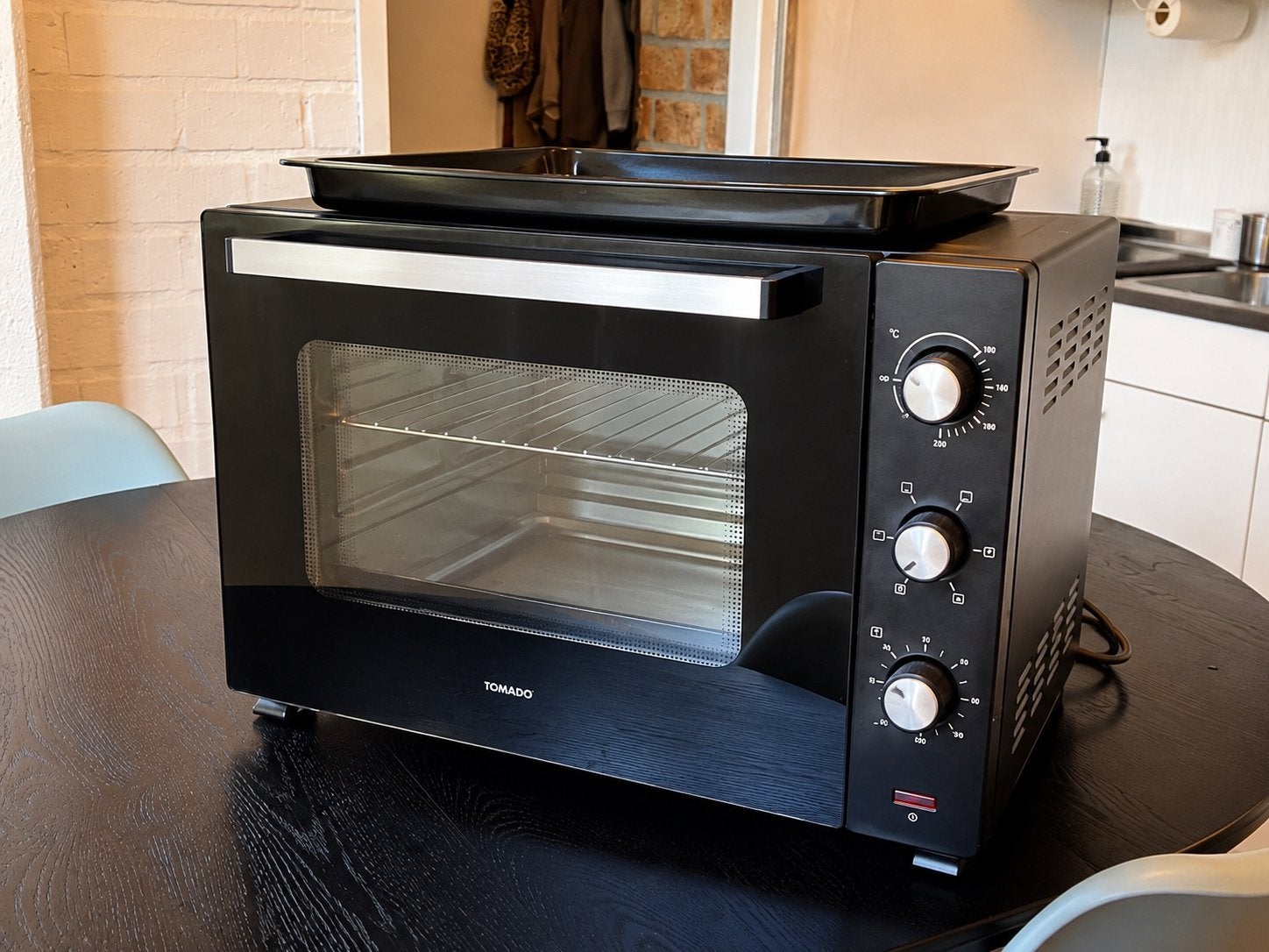 TOMADO oven 60L, Ophalen, Zo goed als nieuw, Minder dan 45 cm