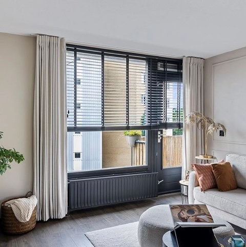 Wave gordijnen beige/zand karwei, Huis en Inrichting, Overige materialen, Beige, Karwei, 239 cm
