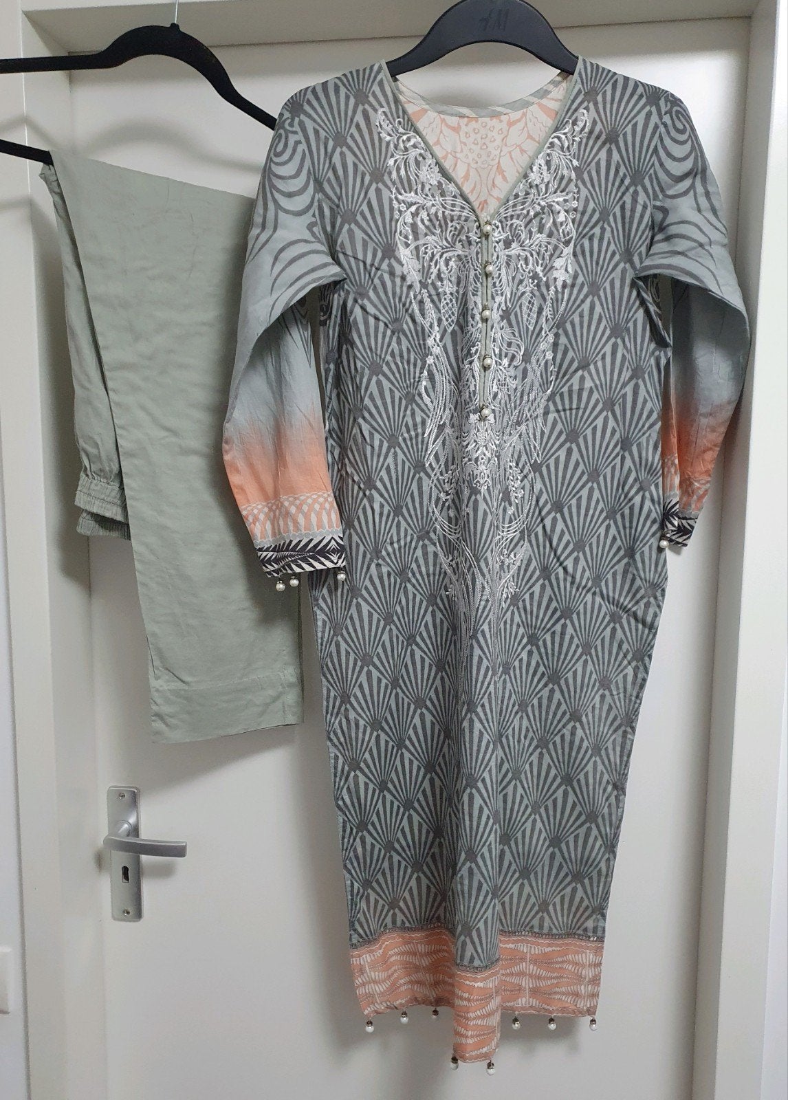 Prachtige Indiase/Pakistaanse katoen Kurta met broek - Maat, Maat 38/40 (M), Ophalen of Verzenden, Grijs, Onbekend