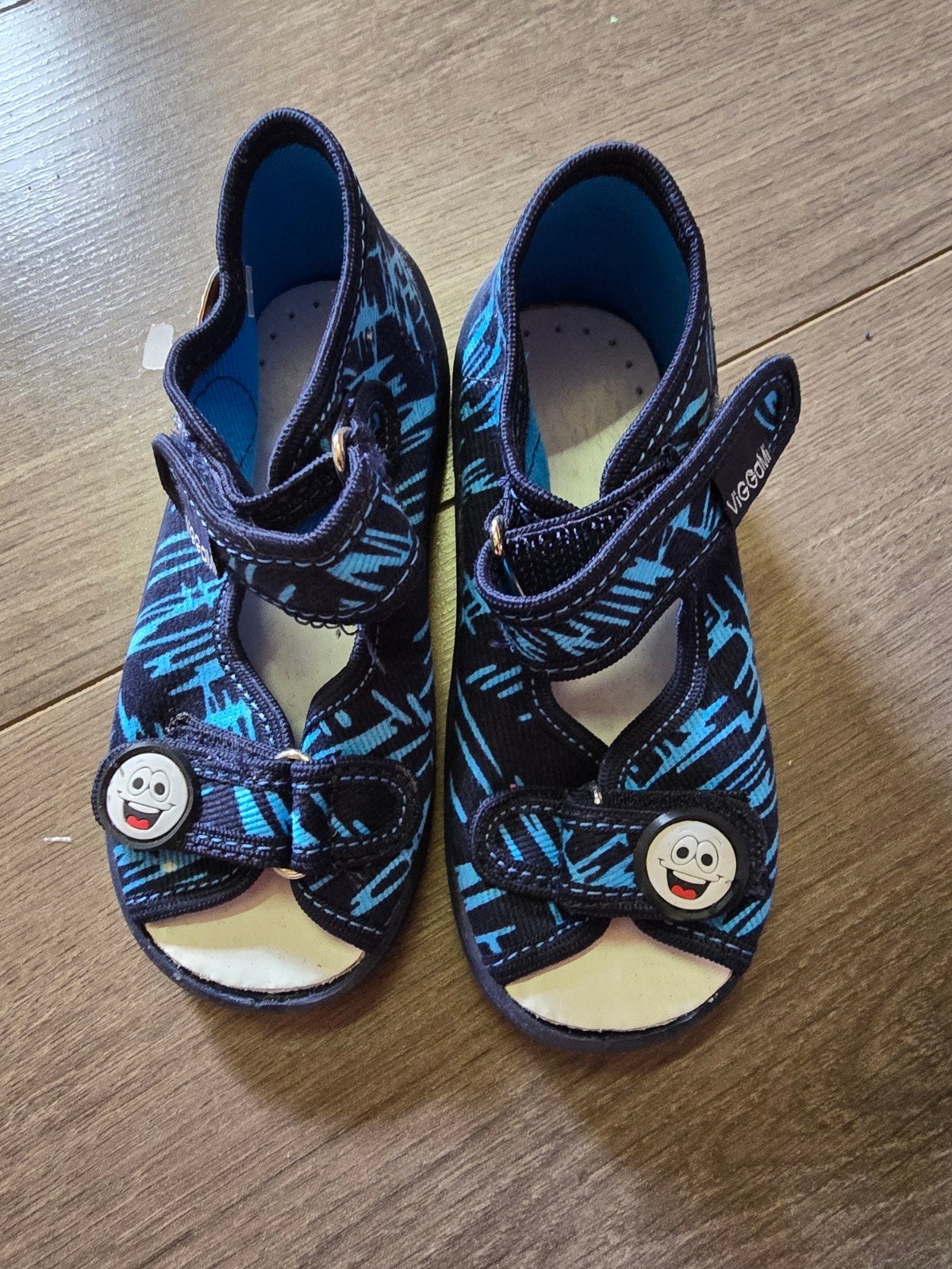 maat 23, Kinderen en Baby's, Ophalen, Viggami, Schoenen, Nieuw