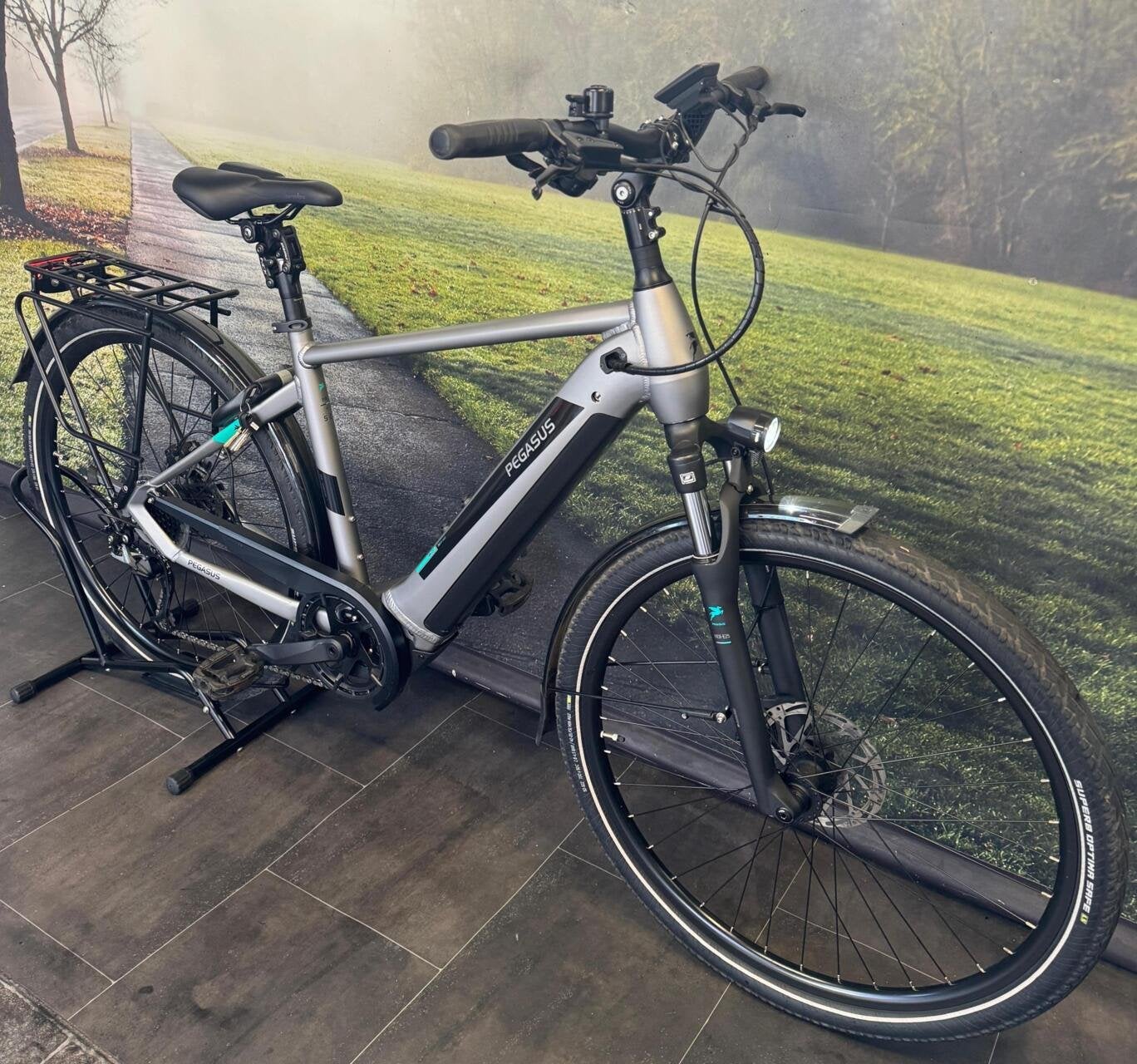 Foto 3 van Pegasus EVO Elektrische Fiets | Bosch Performance CX | 85Nm
