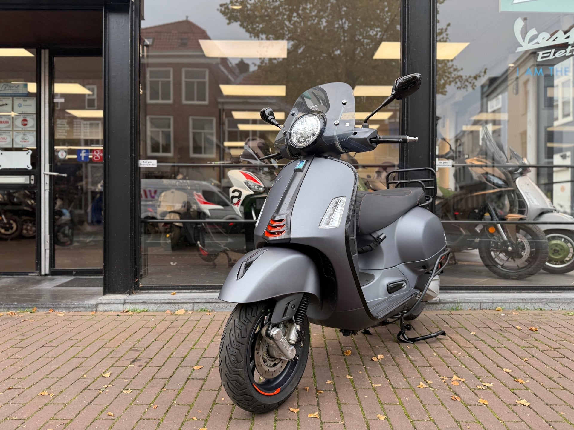 Vespa GTS 310 SuperSport HPE 2025 Euro5+| Fabrieksgarantie 2, Motoren, Scooter, 310 cc, ABS, Automaat