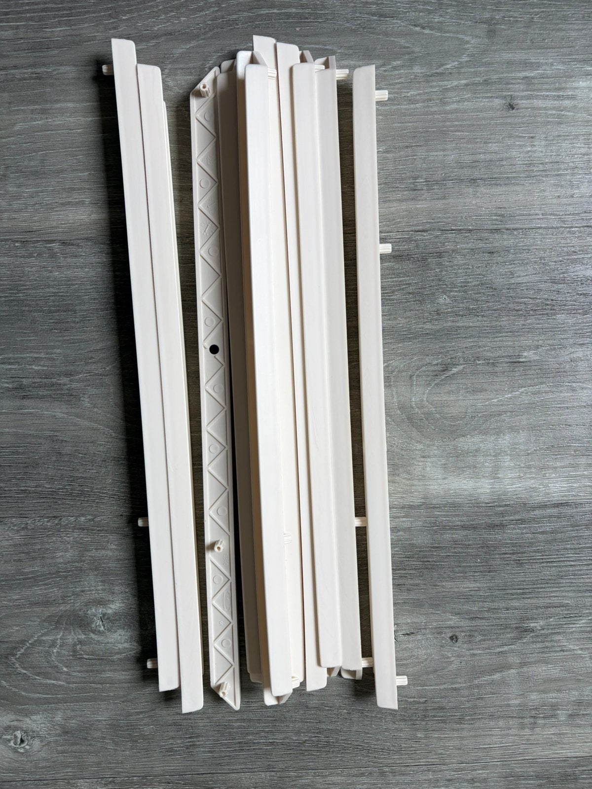 10x Ikea Trofast beugels (oude Trofast kasten), Nieuw, Minder dan 50 cm, Ophalen, Minder dan 90 cm
