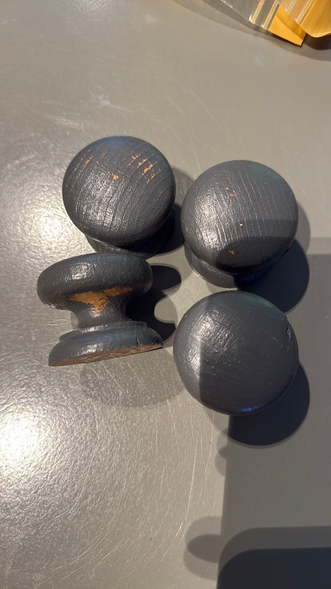 4 houten kastknoppen deurknoppen 4,5 cm doorsnede 4 cm hoog, Ophalen of Verzenden