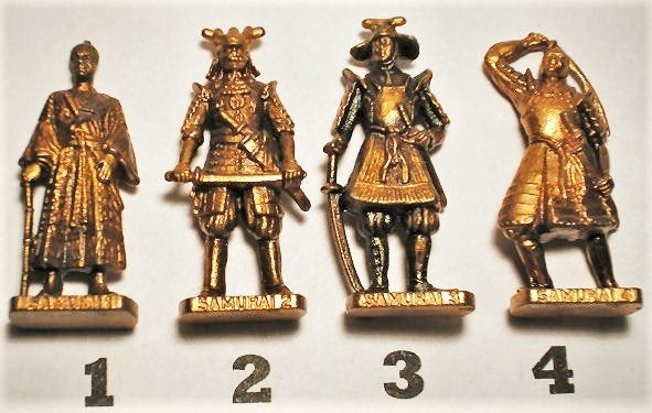 24ko-Ferrero kinder surprise metal SAMURAI 1600 –k93n139,142, Verzamelen, Verrassingseieren, Ophalen of Verzenden, Zo goed als nieuw