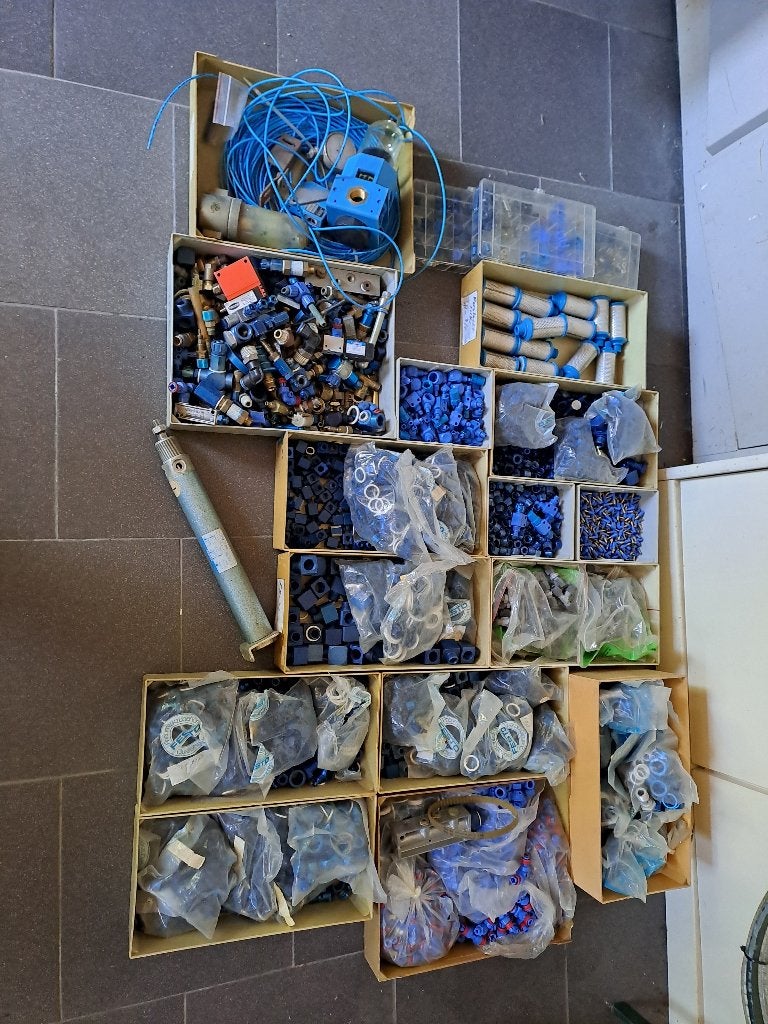 Pneumatiek onderdelen. Festo., Ophalen of Verzenden, Zo goed als nieuw