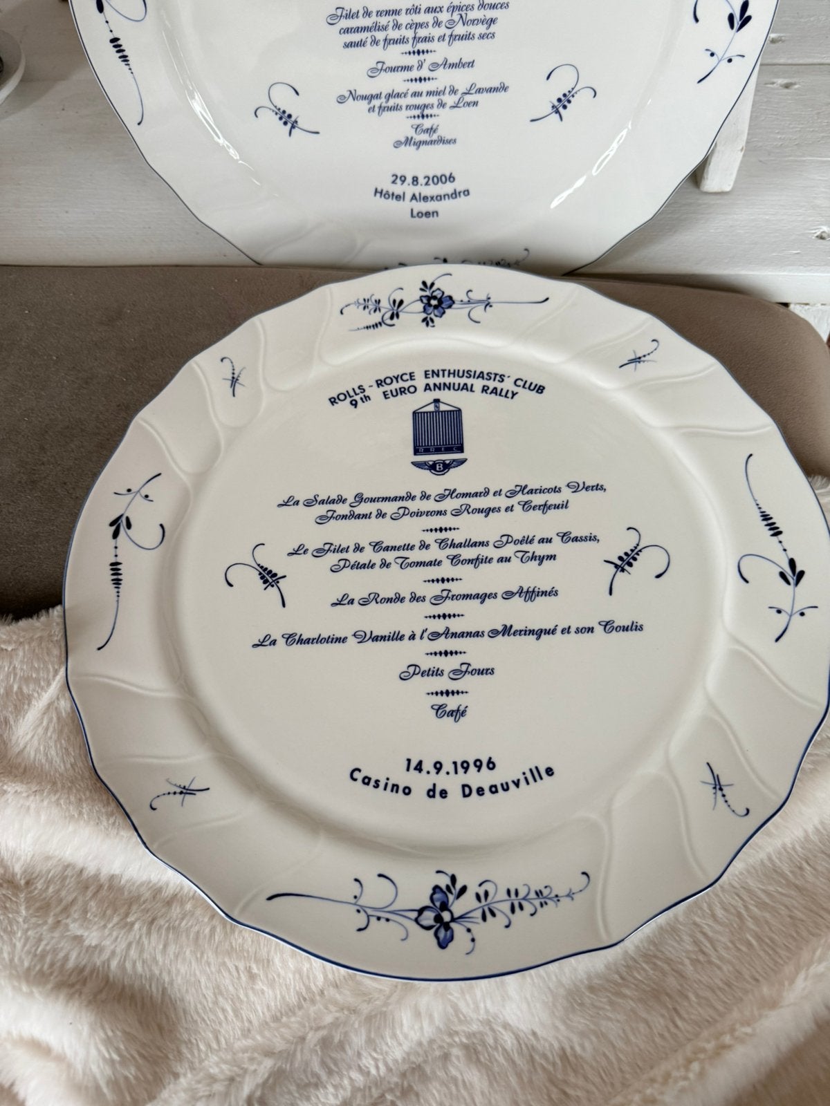 Villeroy&Boch vieux de luxembourg borden 33 cmRolls Royce, Verzamelen, Ophalen, Zo goed als nieuw, Porselein, Bord of Schaal