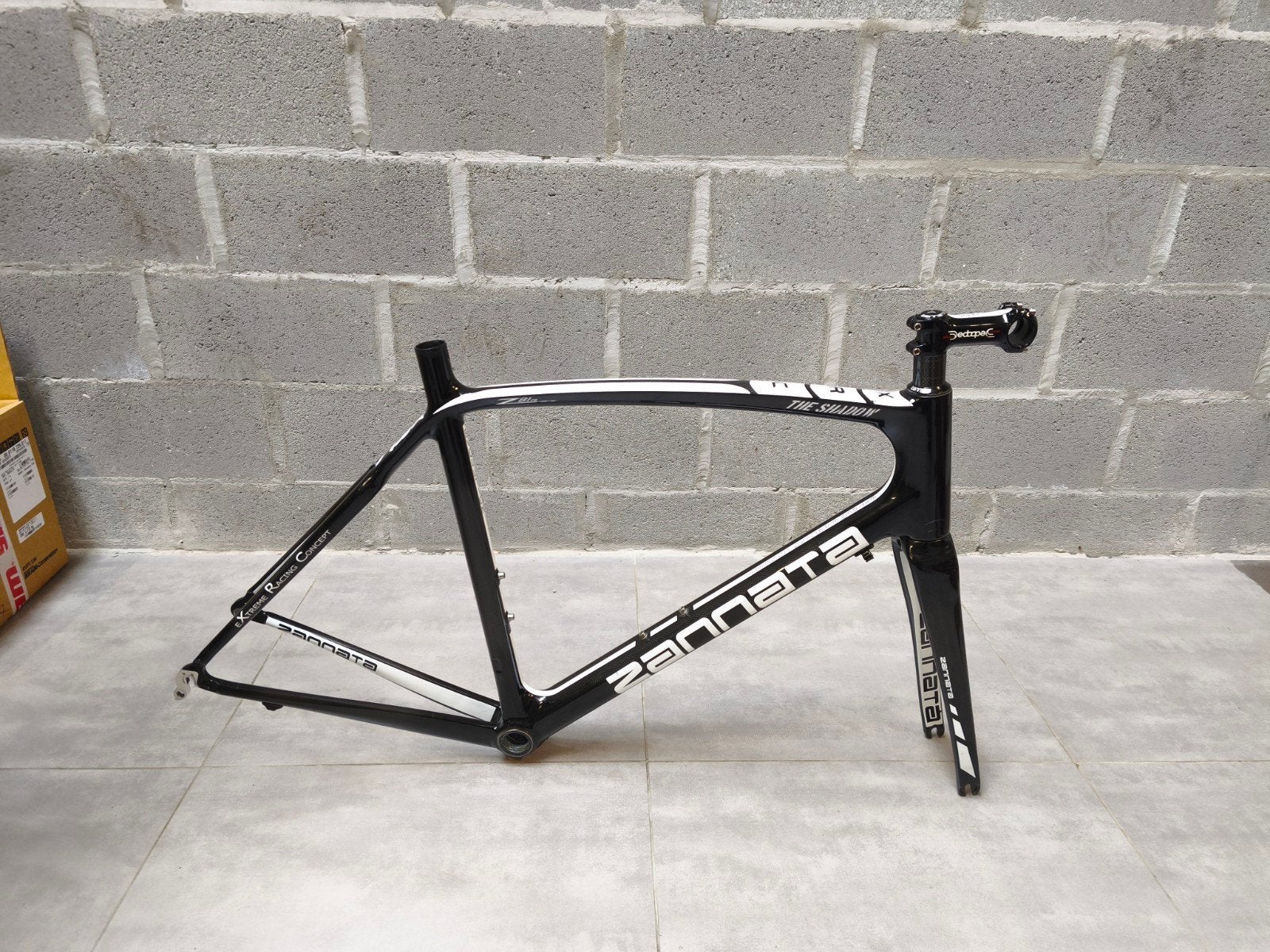 Zannata Z81 "The Shadow" Carbon Racefiets Frame Maat 48, Ophalen of Verzenden, Gebruikt