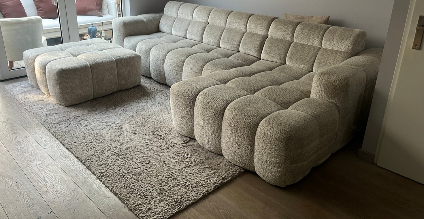 Vloerkleed beige, Ophalen, 200 cm of meer, Zo goed als nieuw, Grijs