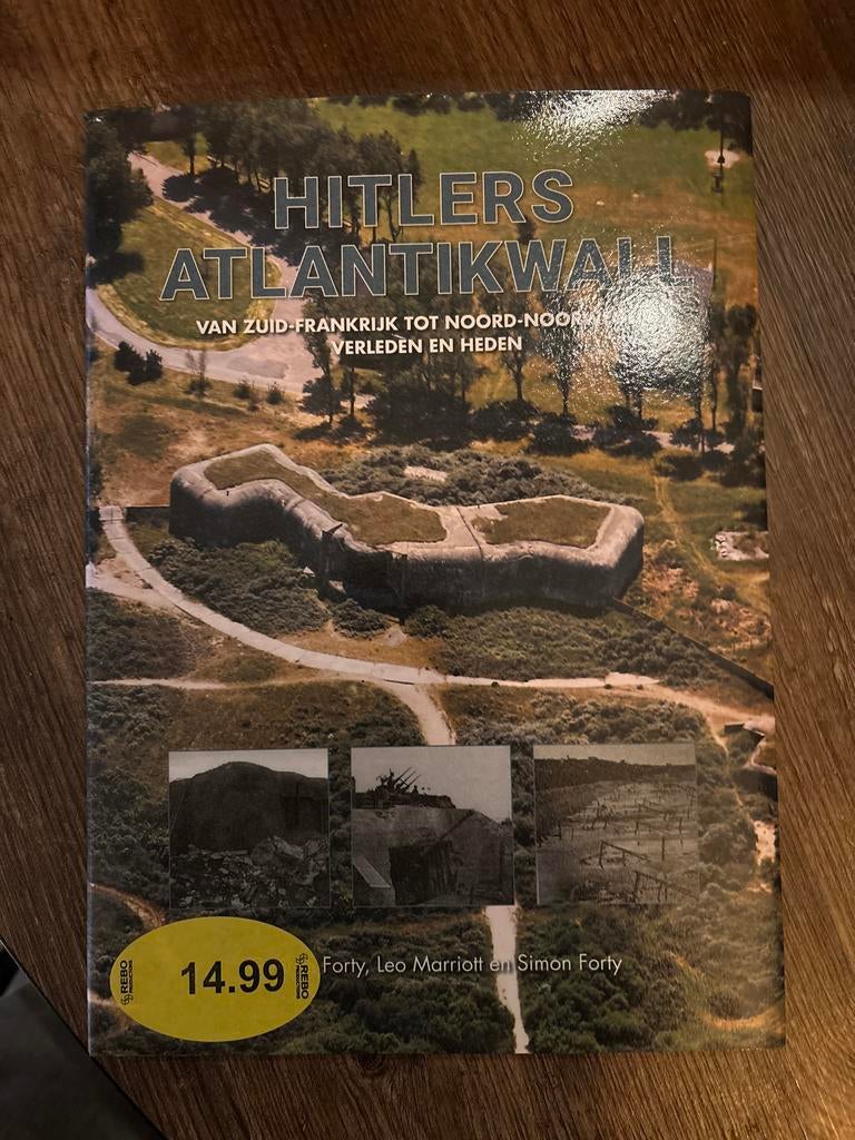 George Forty - Hitler's Atlantikwall, Boeken, Ophalen of Verzenden, Zo goed als nieuw, George Forty; Leo Marriott; Simon Forty