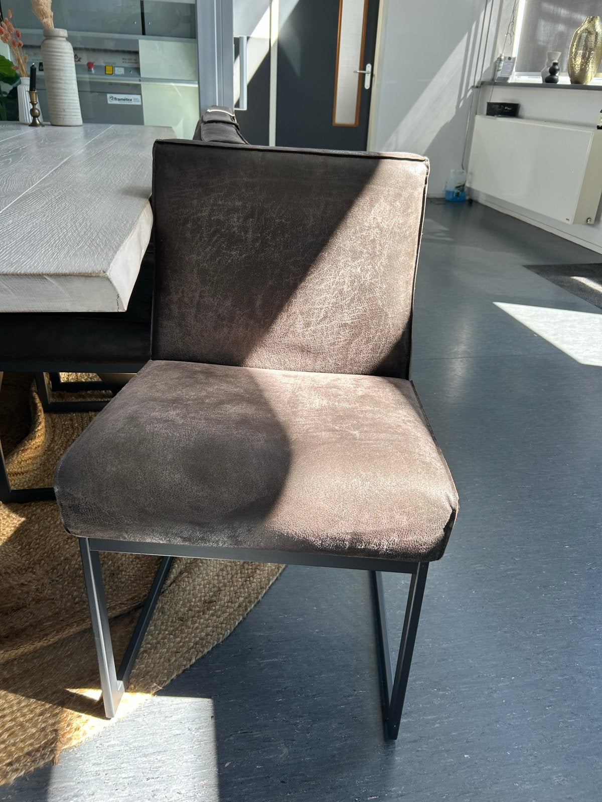6 velvet eetkamerstoelen - Comfortabel en stijlvol, Ophalen, Gebruikt, Bruin, Stof