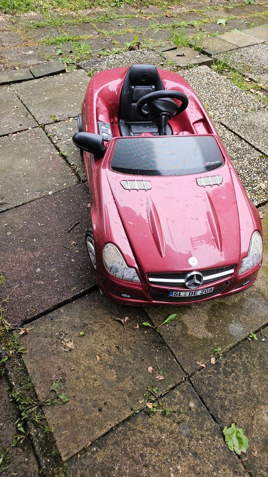 Mercedes-Benz kinderauto elektrisch rood, Kinderen en Baby's, Speelgoed | Speelgoedvoertuigen, Ophalen, Gebruikt, Afstandsbediening