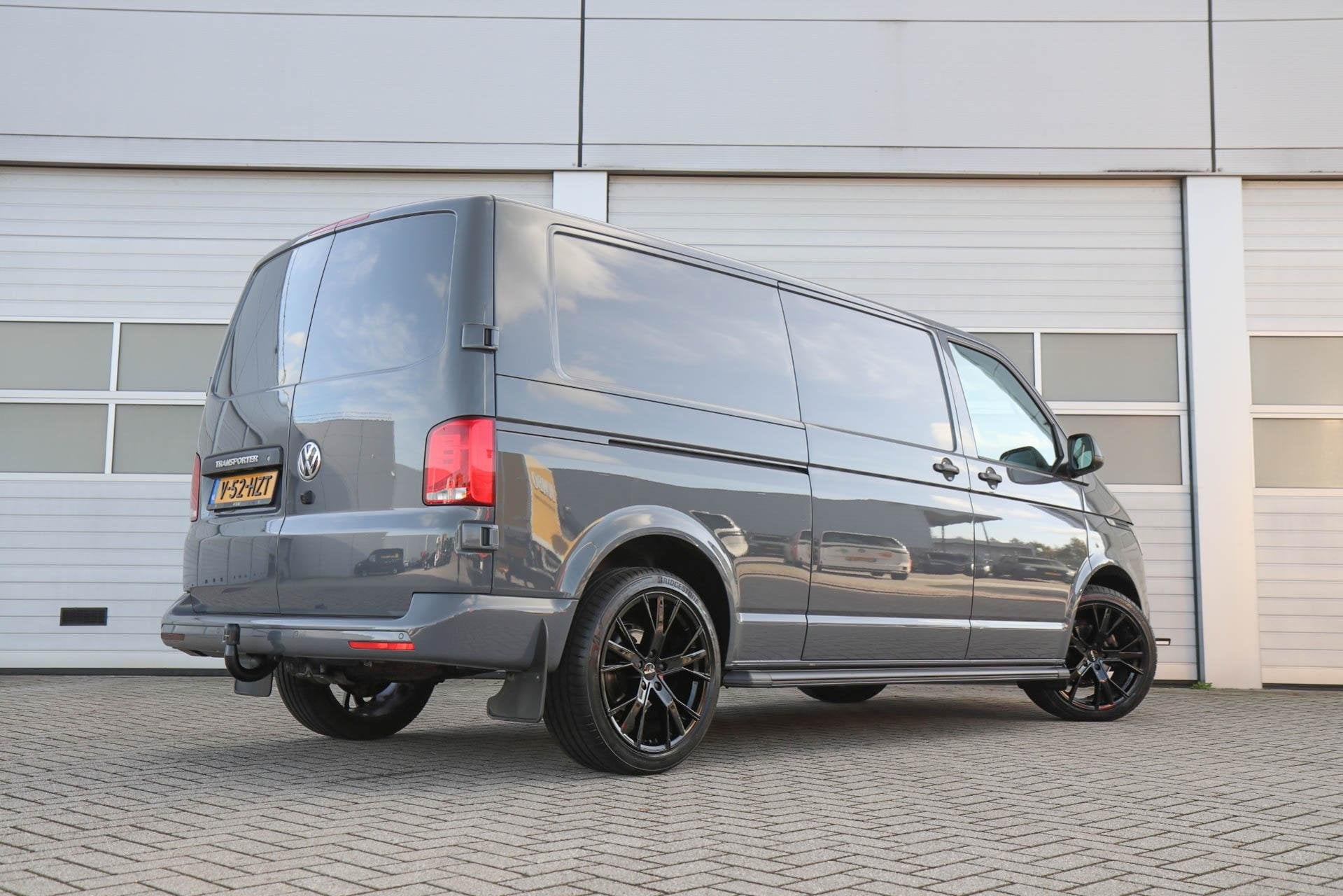 Volkswagen Transporter 2.0 TDI 150pk DSG L2H1 30 Highline |, 12 maanden, Gebruikt, 4 cilinders, Volkswagen