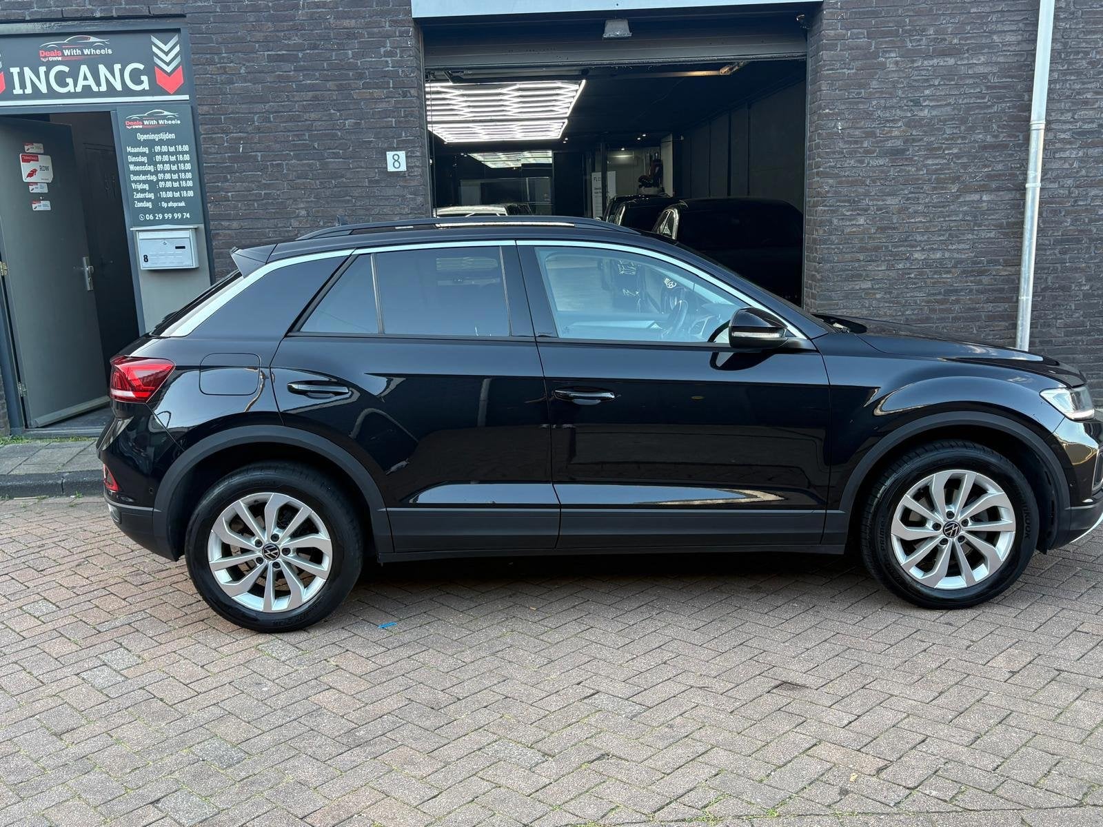 Volkswagen T-ROC 1.5 TSI Business+, Auto's, Dealer onderhouden, Stof, 4 cilinders, 150 pk