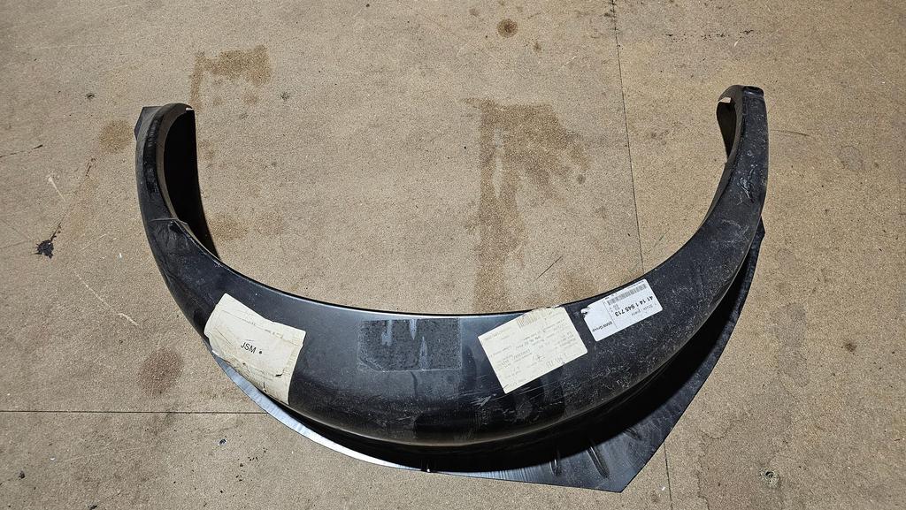 Binnenscherm spatbord metaal BMW 3 serie E30 M3 41141945713, Gebruikt, -, Ophalen of Verzenden, Bumper