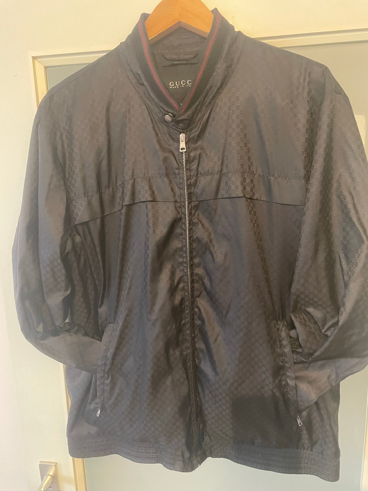 Originele Gucci Jack Maat 58 (valt als XL) - Perfecte Condit, Ophalen of Verzenden, Zo goed als nieuw, Maat 56/58 (XL), Zwart