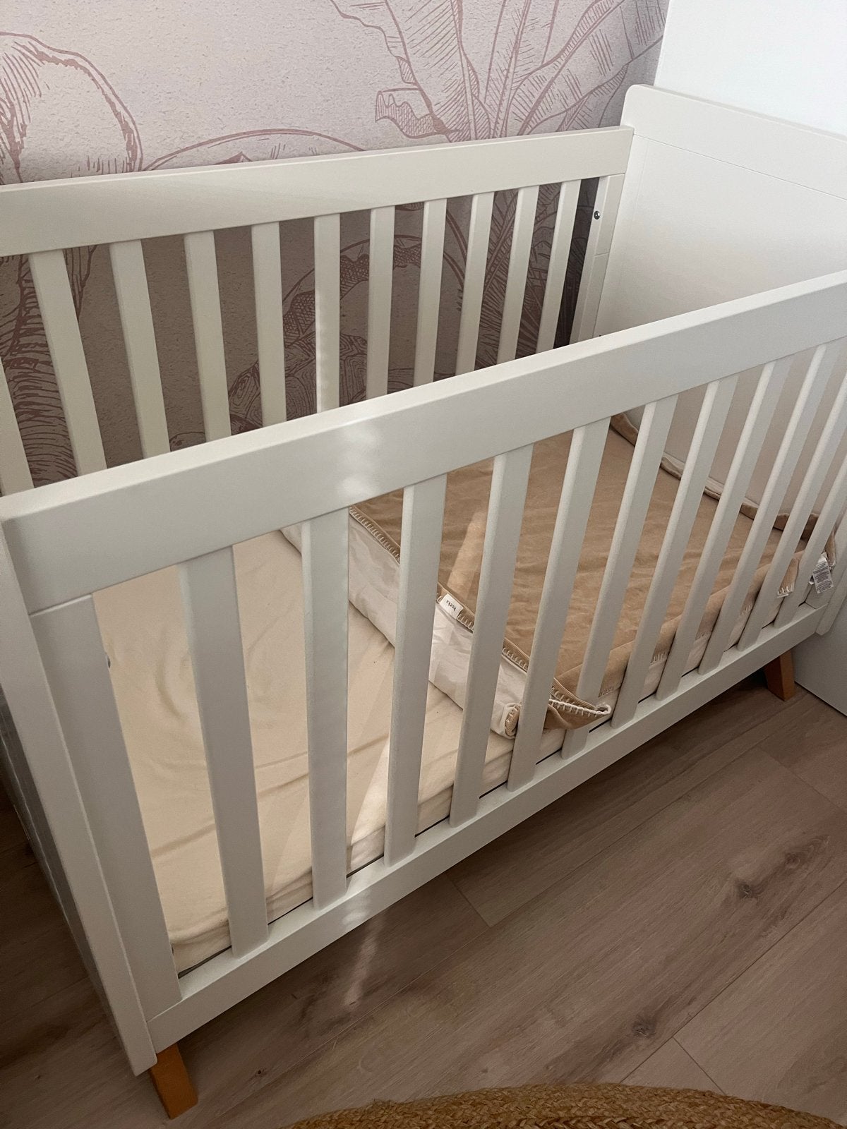 Bopita Fenna Babybed Wit/Naturel 60x120 cm, Ophalen, Zo goed als nieuw, Ledikant