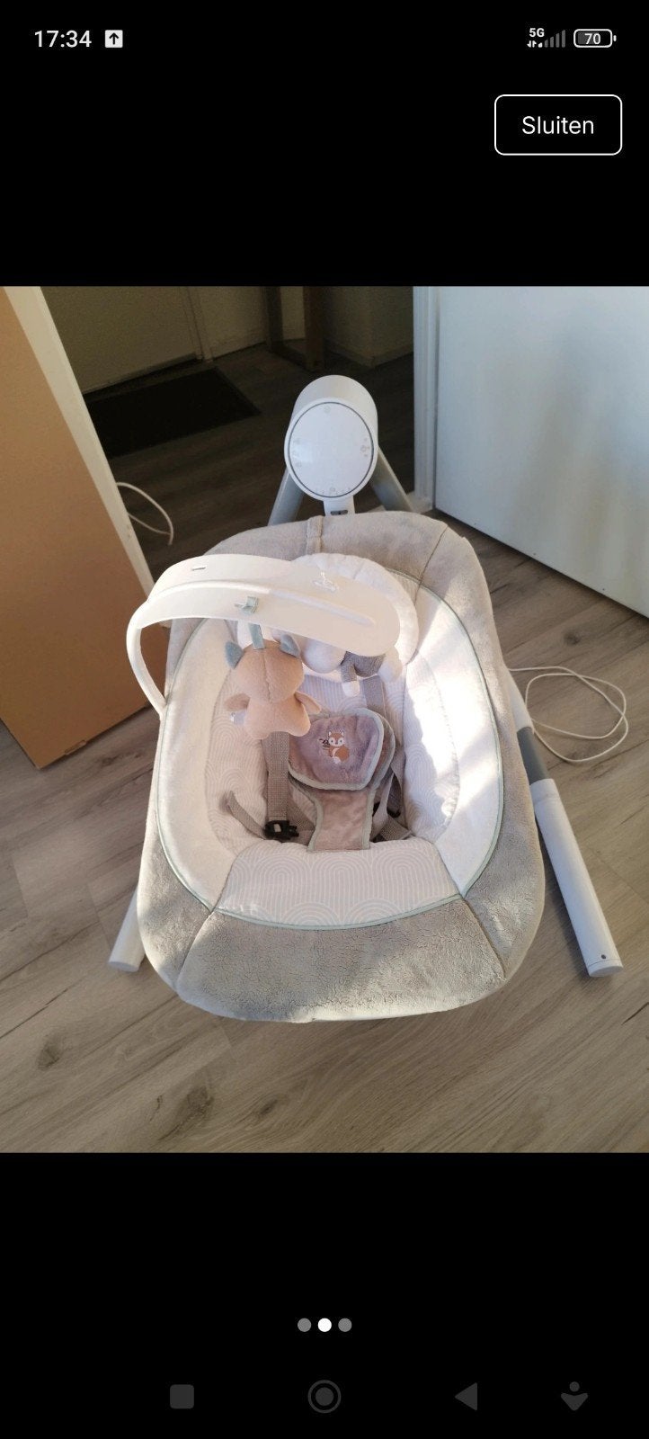 Comfortabele baby schommelstoel met muziek en trilfunctie, Ophalen, Zo goed als nieuw