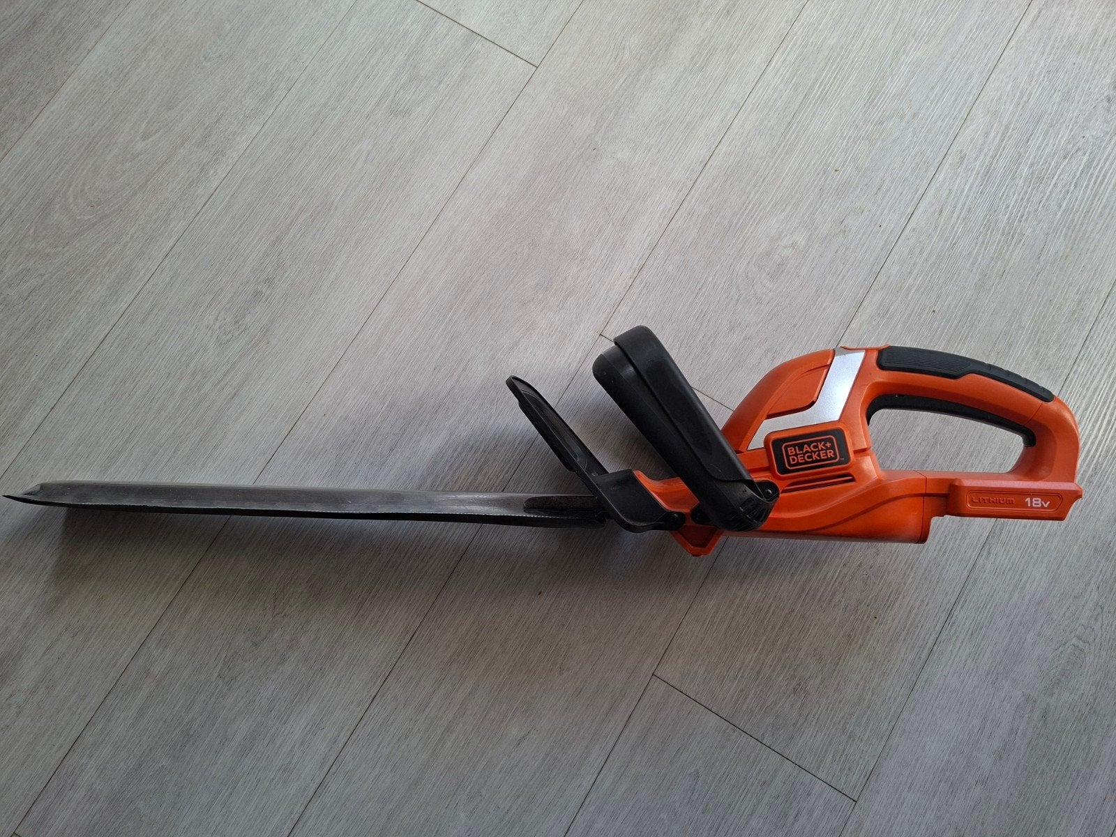 Black+Decker Heggenschaar 18V (exclusief accu), Tuin en Terras, Ophalen, Zo goed als nieuw, Accu, Black en Decker