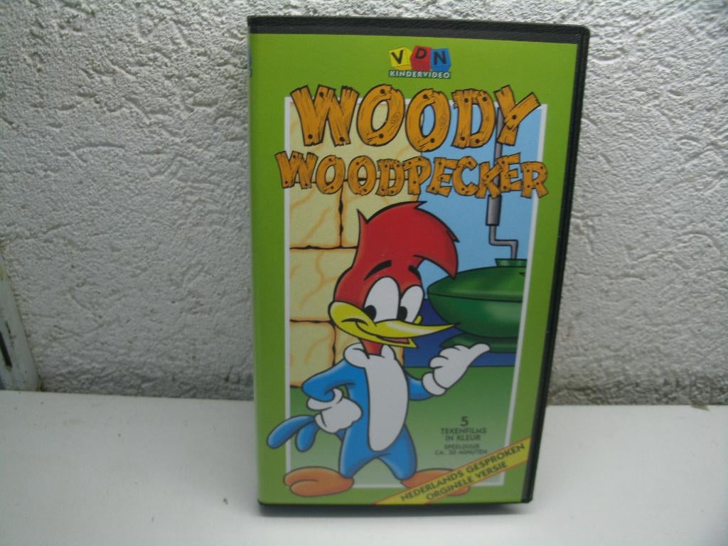 vhs 84a woody woodpecker, Alle leeftijden, Ophalen of Verzenden, Zo goed als nieuw