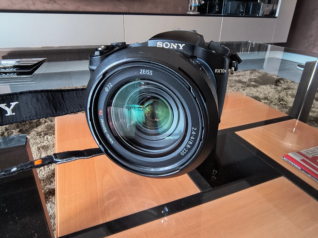 Sony Compact RX10 M3, Audio, Tv en Foto, Fotocamera's Digitaal, Ophalen, Gebruikt, 21 megapixels, Compactcamera