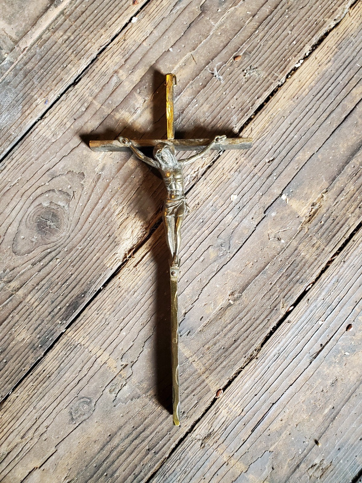 Antiek bronzen Christusbeeld op kruis, Ophalen of Verzenden