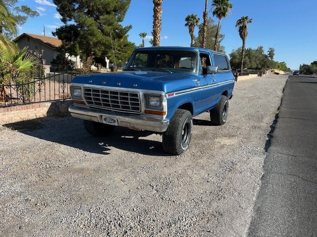 Ford Bronco XLT (bj 1979), Auto's, Blauw, Origineel Nederlands, Handgeschakeld, 5 stoelen