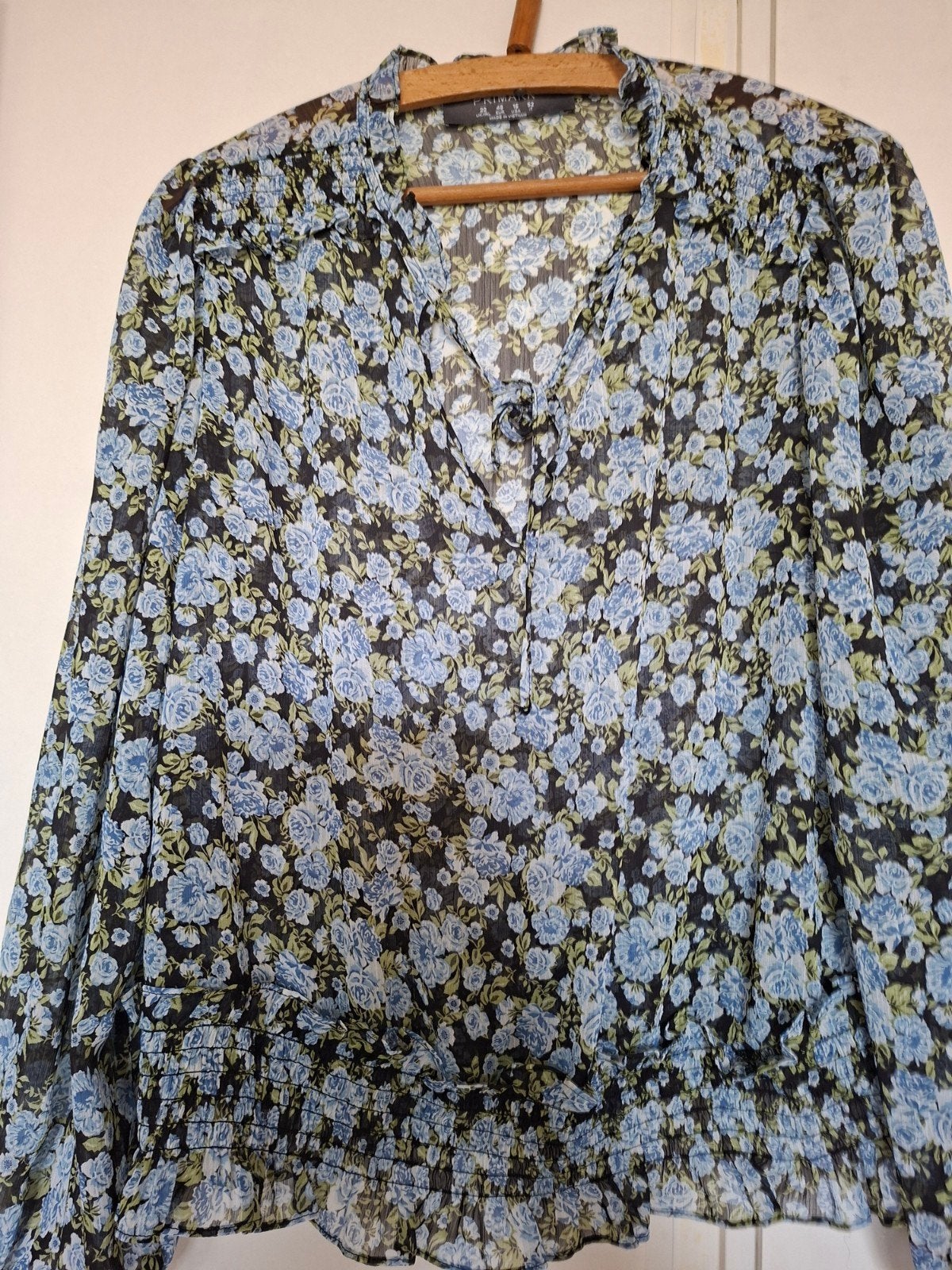 Mooie blauw gebloemde blouse maat 48, Verzenden, Zo goed als nieuw, Maat 46/48 (XL) of groter, Blauw