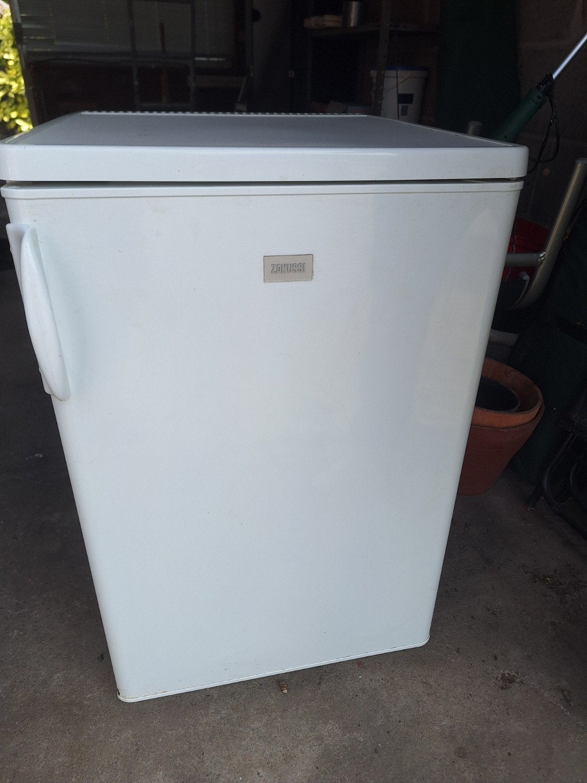 Zanussi Koelkast - Compact en Efficiënt, Witgoed en Apparatuur, 75 tot 100 liter, 45 tot 60 cm, Ophalen, 85 tot 120 cm