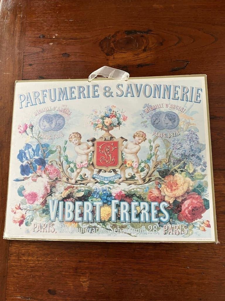 Vintage Kartonnen Bord Vibert Frères Parfumerie & Savonnerie, Antiek en Kunst, Ophalen