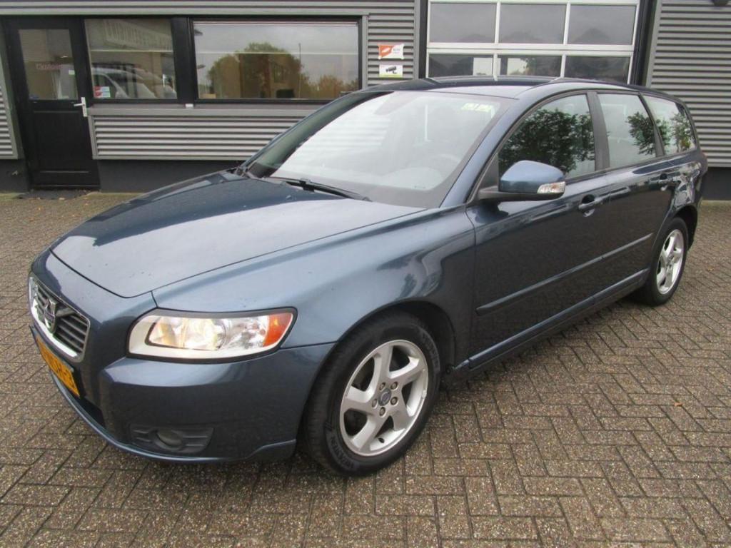 Volvo V50 2.0 Sport (bj 2010), Blauw, Stationwagon, Handgeschakeld, Parkeersensor